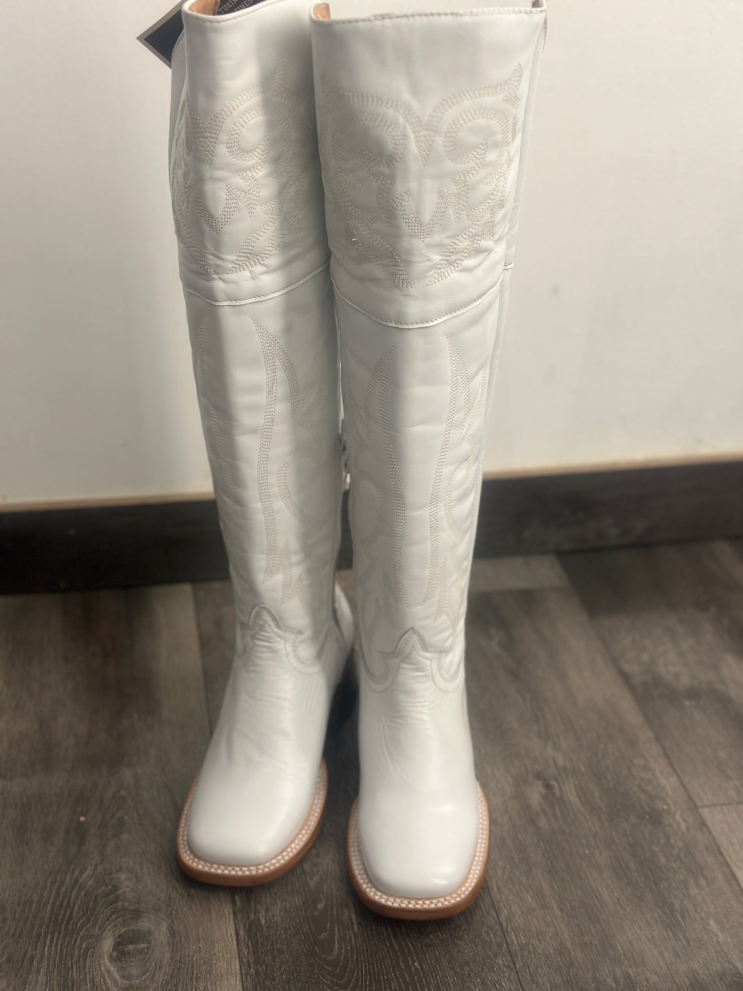 Jaqueline White Square Toe Knee High Western Boot (White)