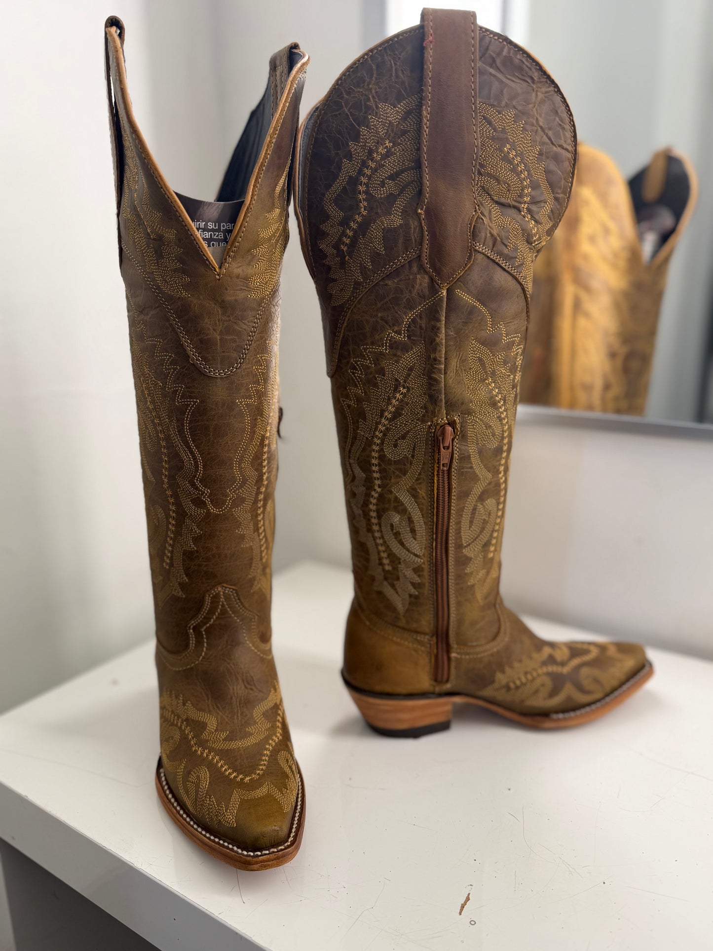 Carlota Boot