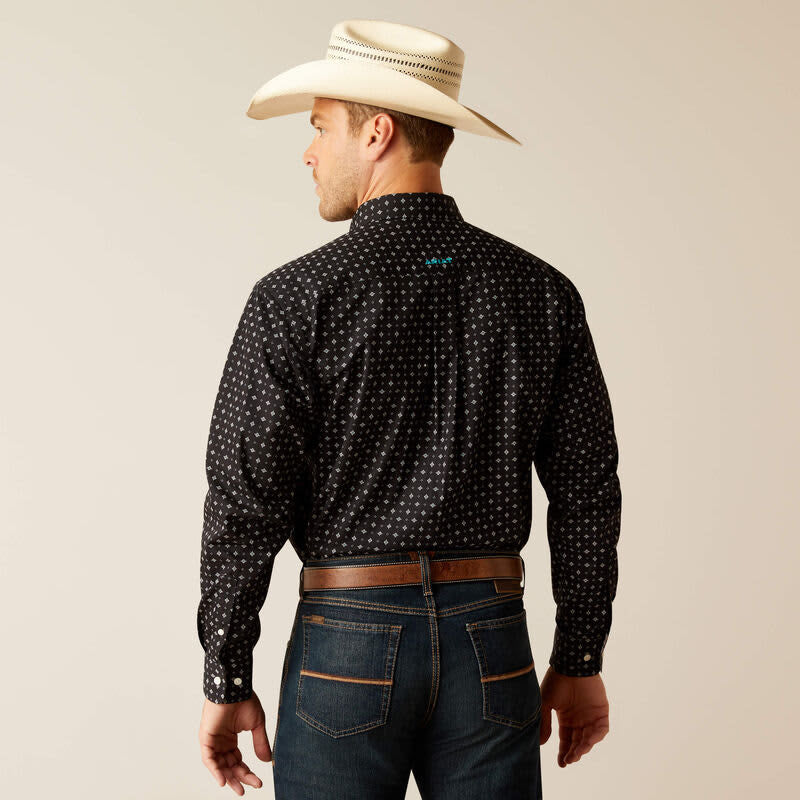 Ariat Men’s Wrinkle Free Seth Classic Fit Shirt