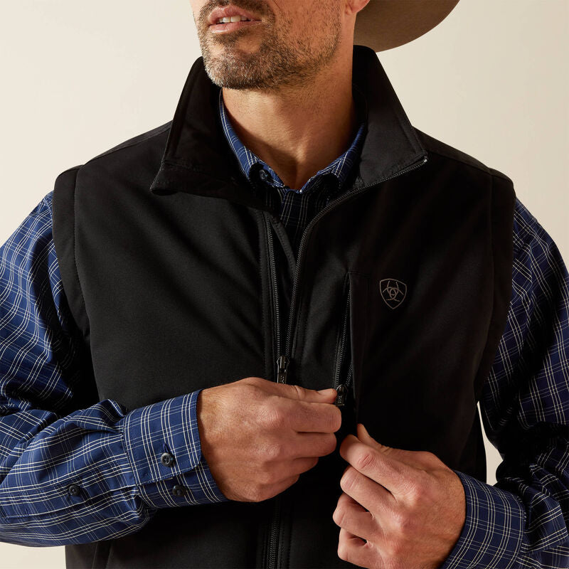 Ariat Field Insulated Vest: Black
