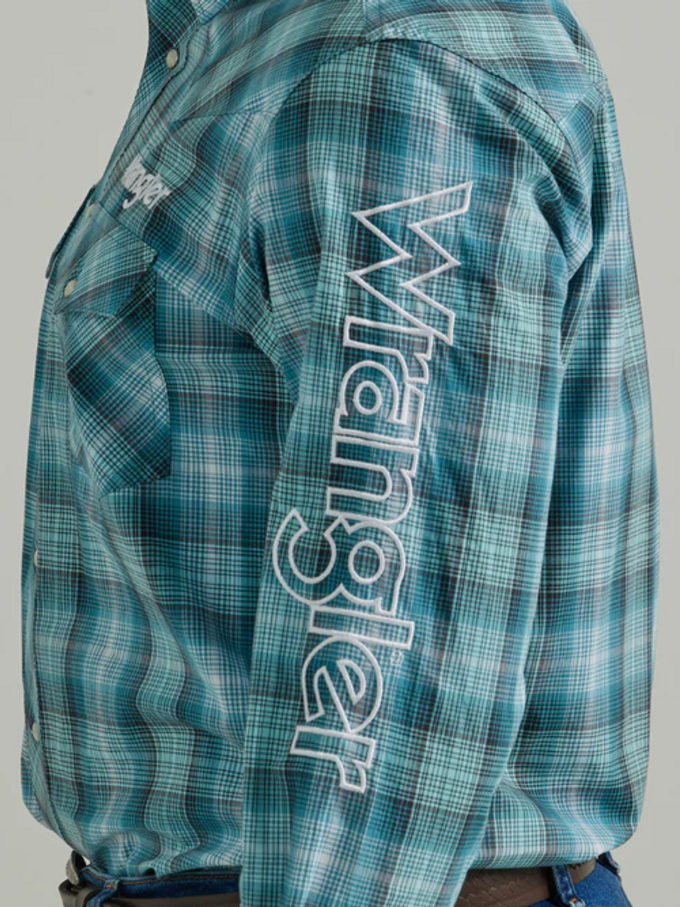 WRANGLER LOGO BLUE PLAID SNAP